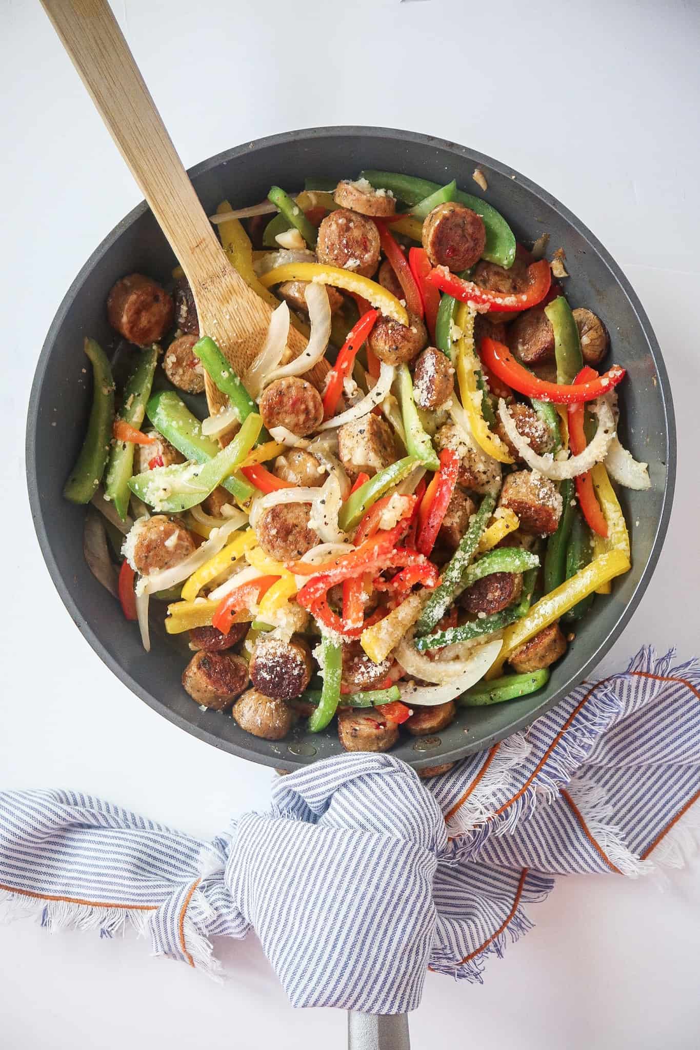 5 Ingredient Chicken Sausage and Pepper Skillet