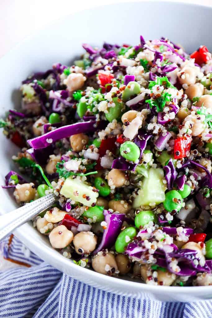 Healthy Veggie Quinoa Salad 