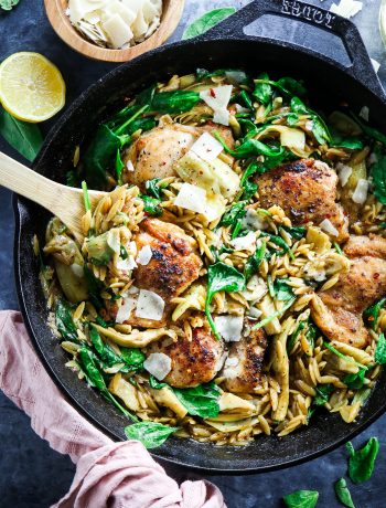 One Skillet Spinach and Artichoke Chicken with Orzo