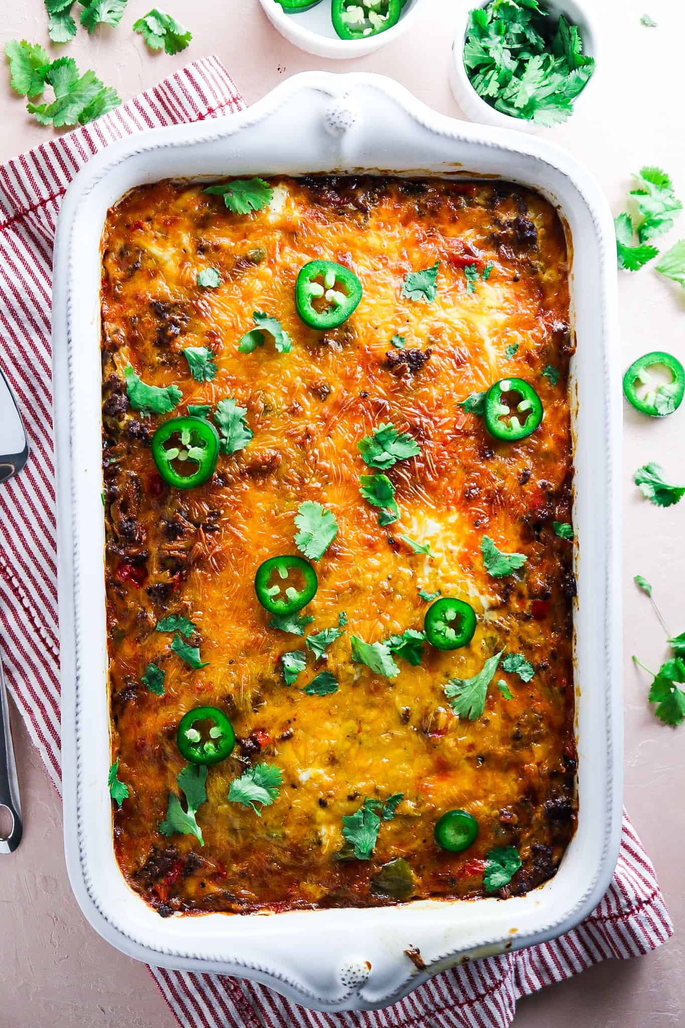 Make Ahead Hash Brown Chorizo Breakfast Casserole Tipps in the Kitch