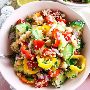 Healthy Chickpea Quinoa Salad