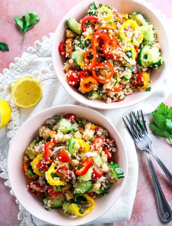 Healthy Chickpea Quinoa Salad