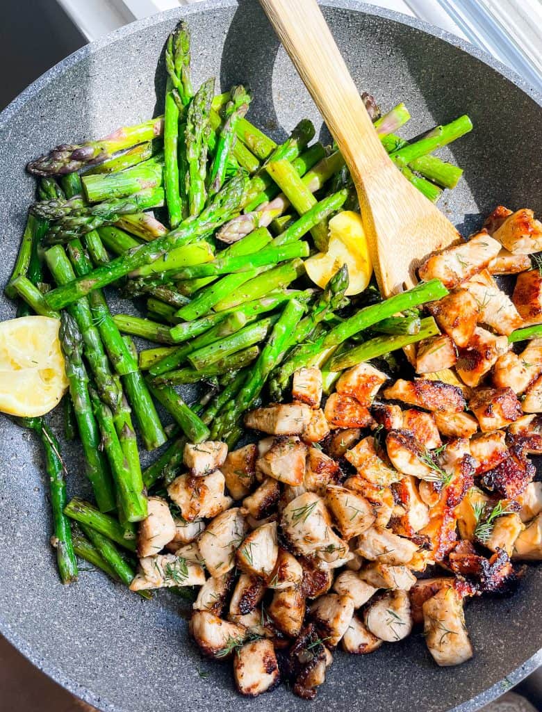 Lemon Dill Chicken Bites with Asparagus