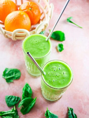 mango spinach immune boosting smoothie with spinach and oranges
