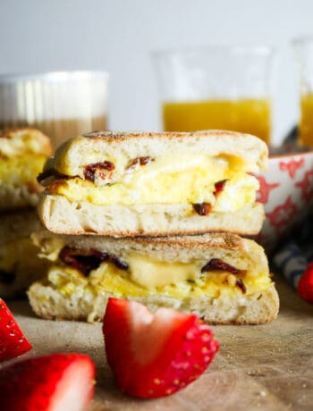 bacon gouda breakfast sandwiches on English muffins