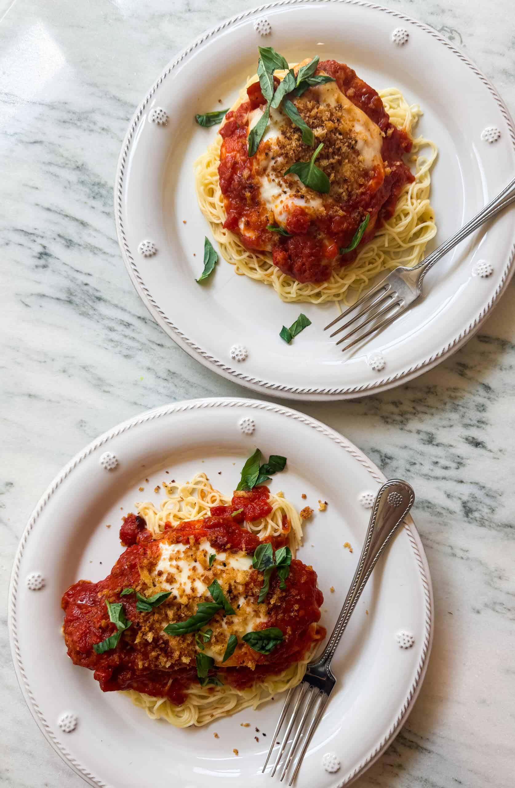 easy crockpot chicken Parmesan with fresh basil and garlic breadcrumbs
